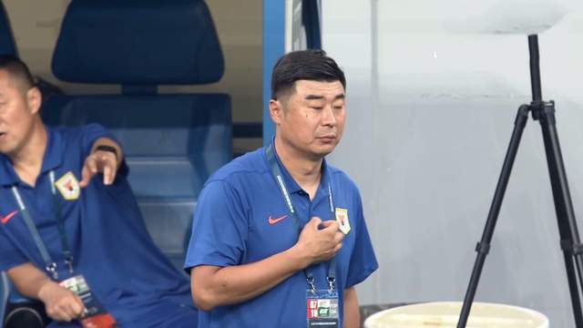 来了, zowXz