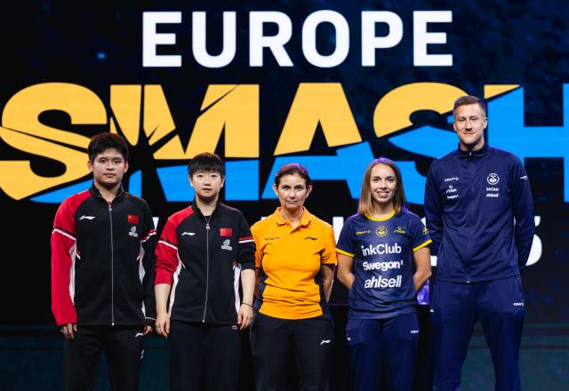 在美国大满, 卡尔森