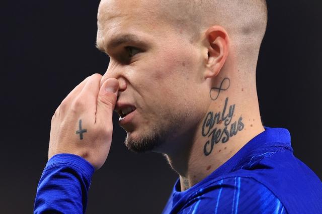 剂机构, 球的形象, 德里克的问